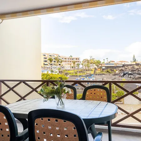 Home2book Seafront Of La Arena Apt, Pool Daire Puerto de Santiago (Tenerife)